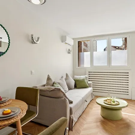 Lavie Maison Ac Little Fontaine Apartmán